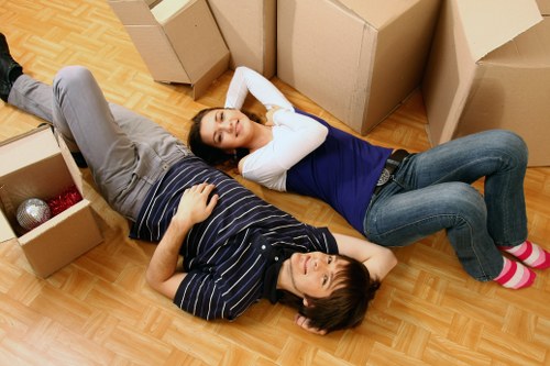 Secure furniture storage facility in Aldgate for home and office items